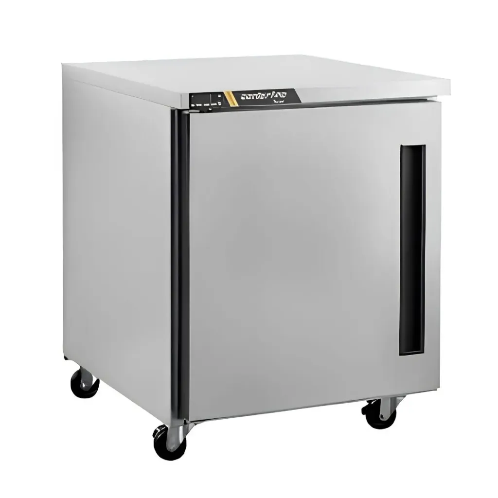[105969] Refrigerador bajo barra 27'', puerta sólida CLUC-27R-SD CENTERLINE