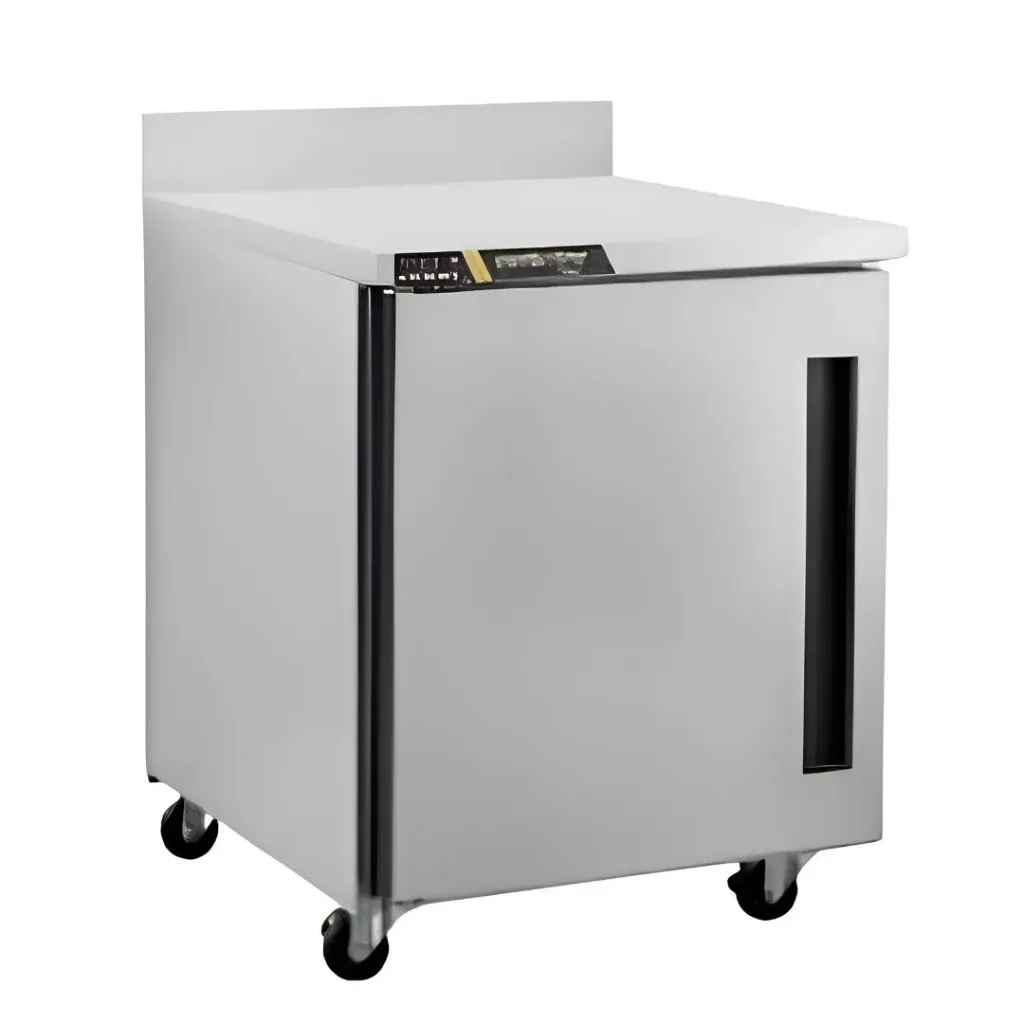 [106005] Congelador bajo barra 27'', puerta sólida, mesa de trabajo, CLUC-27F-SD-WT CENTERLINE