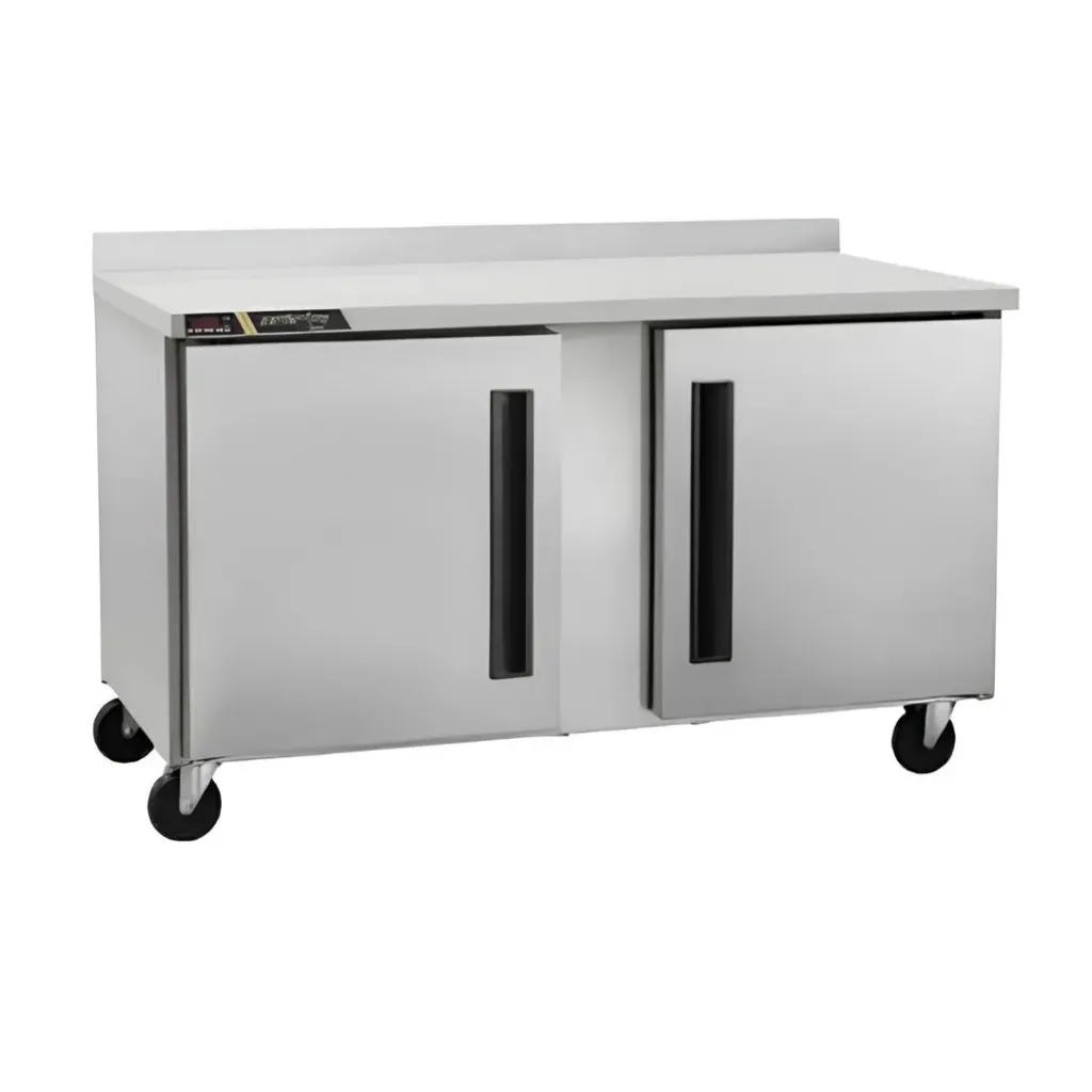 [106009] Congelador bajo barra 60'', puertas sólidas, mesa de trabajo, CLUC-60F-SD-WT CENTERLINE