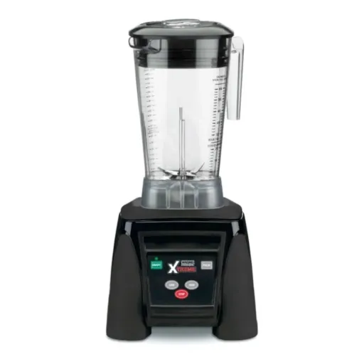 Vaso de policarbonato irrompible
Control KeyPad, 2 velocidades on-off, stop, pulso y timer
Capacidad de 64 oz. con cuchillas de Acero Inox
Motor de 3.5 HP, y 45,000 RPM
Operación a 120 V / 1560 W / 13 A / 60 Hz, 1 HP MX1100XTX WARING